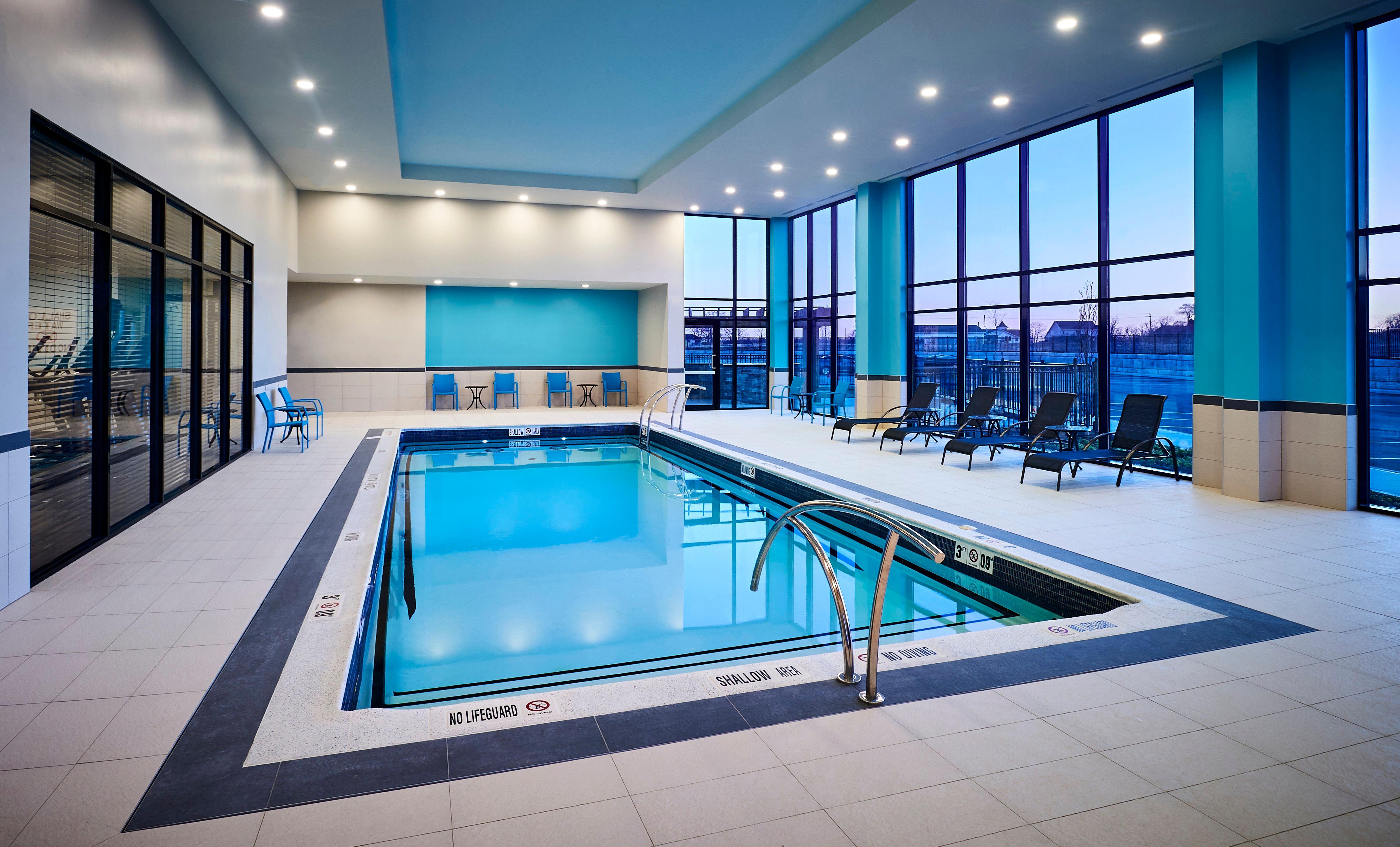 فندق هوليداي إن إكسبريس نياجرا-أون-ذا-لايك Niagara-on-the-Lake المظهر الخارجي الصورة